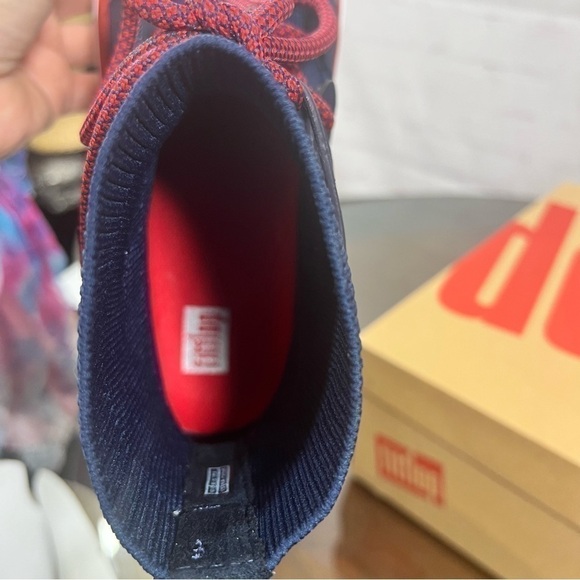 FIT FLOP GLACE KNIT ANKLE BOOTS in midnight blue size 7. - Picture 10 of 15